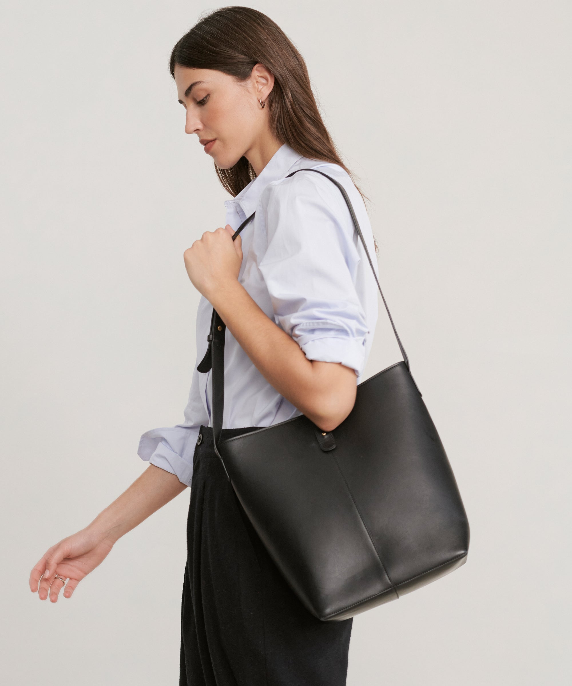 Longchamp Black Hobo Style Bag 