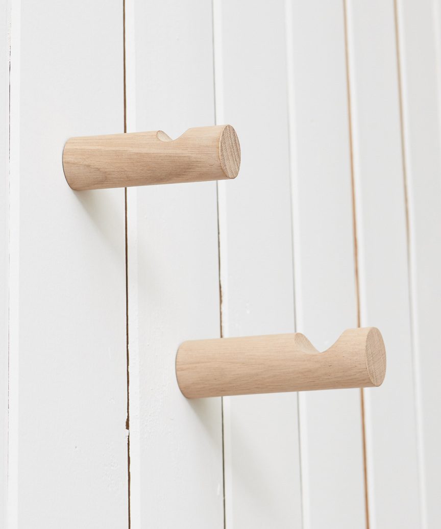 Mikamae - Wooden Adhesive Wall Hook