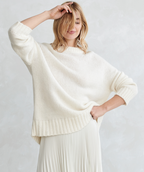 Alpaca Cocoon Crewneck – Jenni Kayne