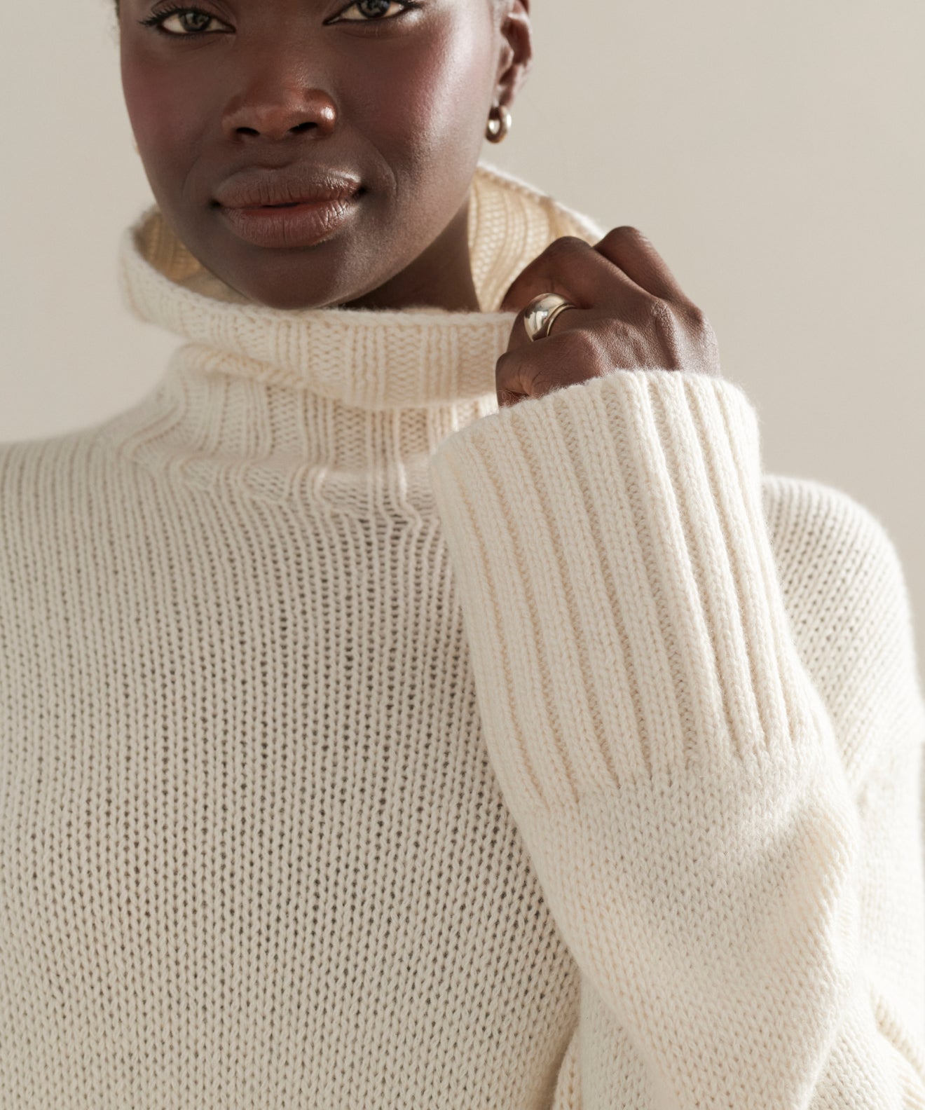 Cashmere Jet Turtleneck – Jenni Kayne