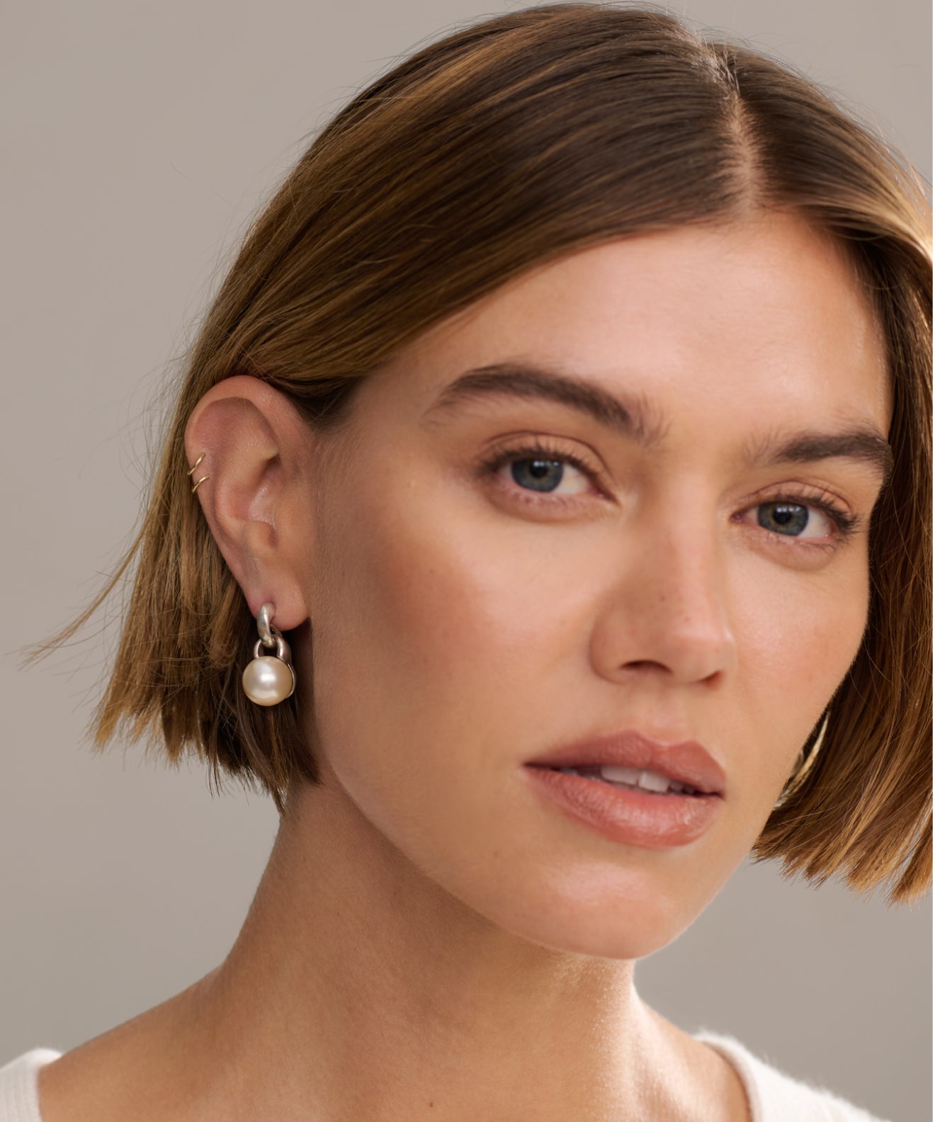 Everyday Pearl Earrings