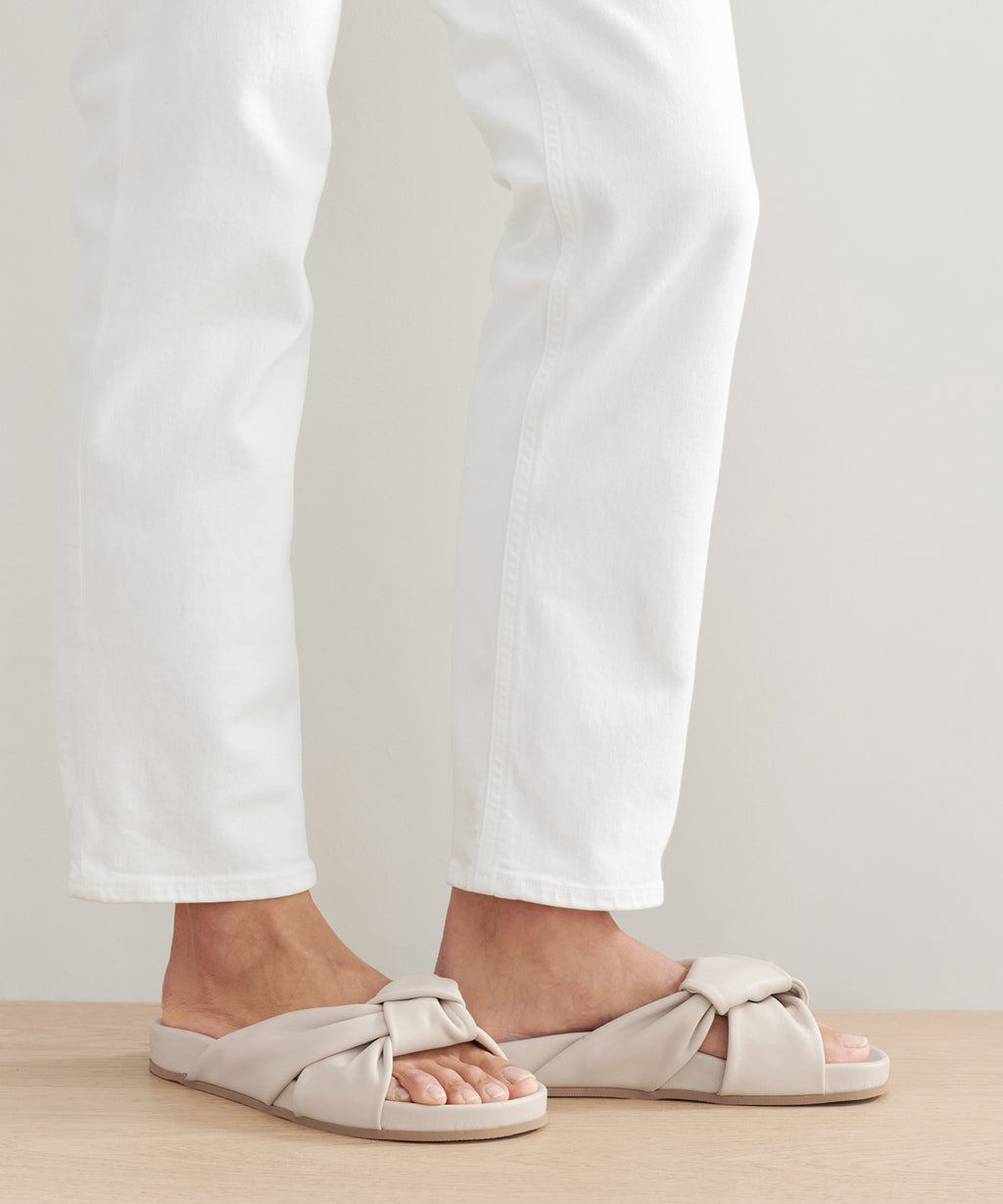 Leather Knot Sandal – Jenni Kayne