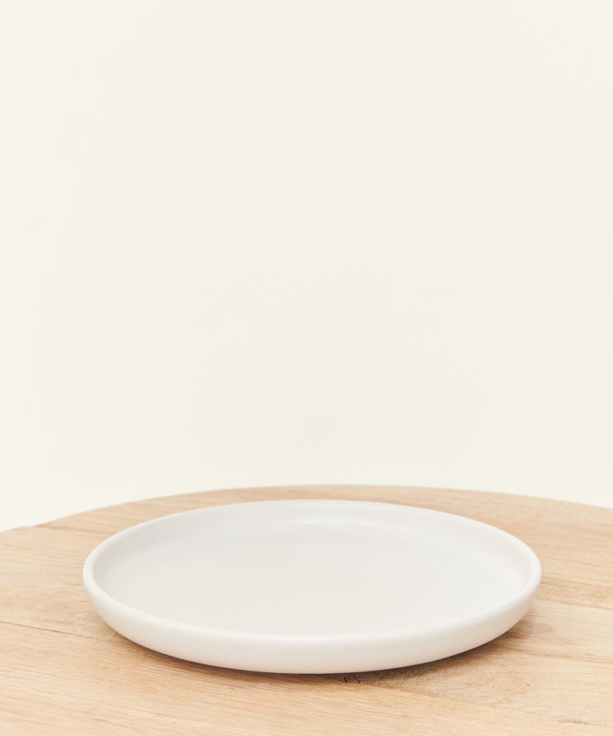 Pacific Salad Plate - Ivory